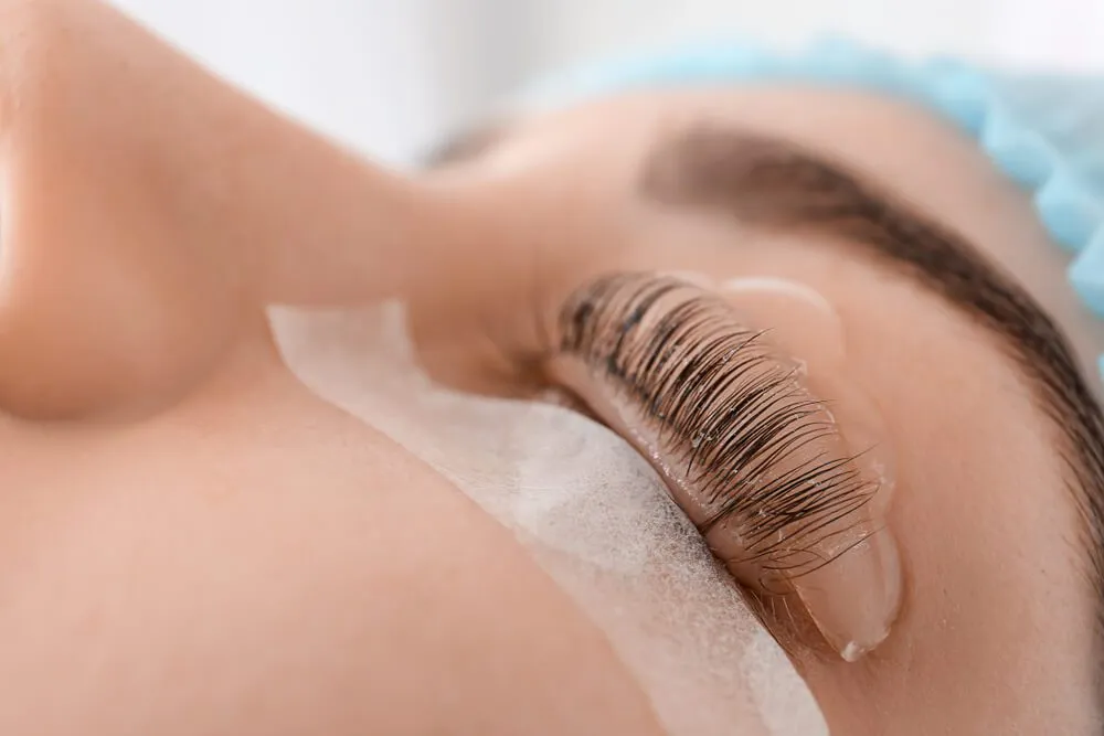 Eyelash Lifting